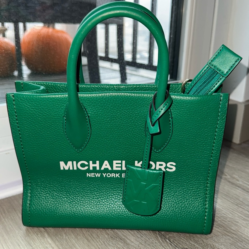 NWT Michael Kors Mirella Leather Purse